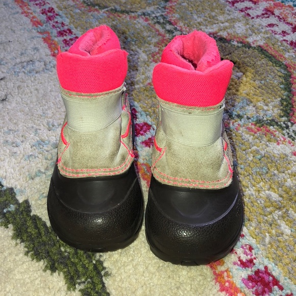 The north face boots - Picture 3 of 5